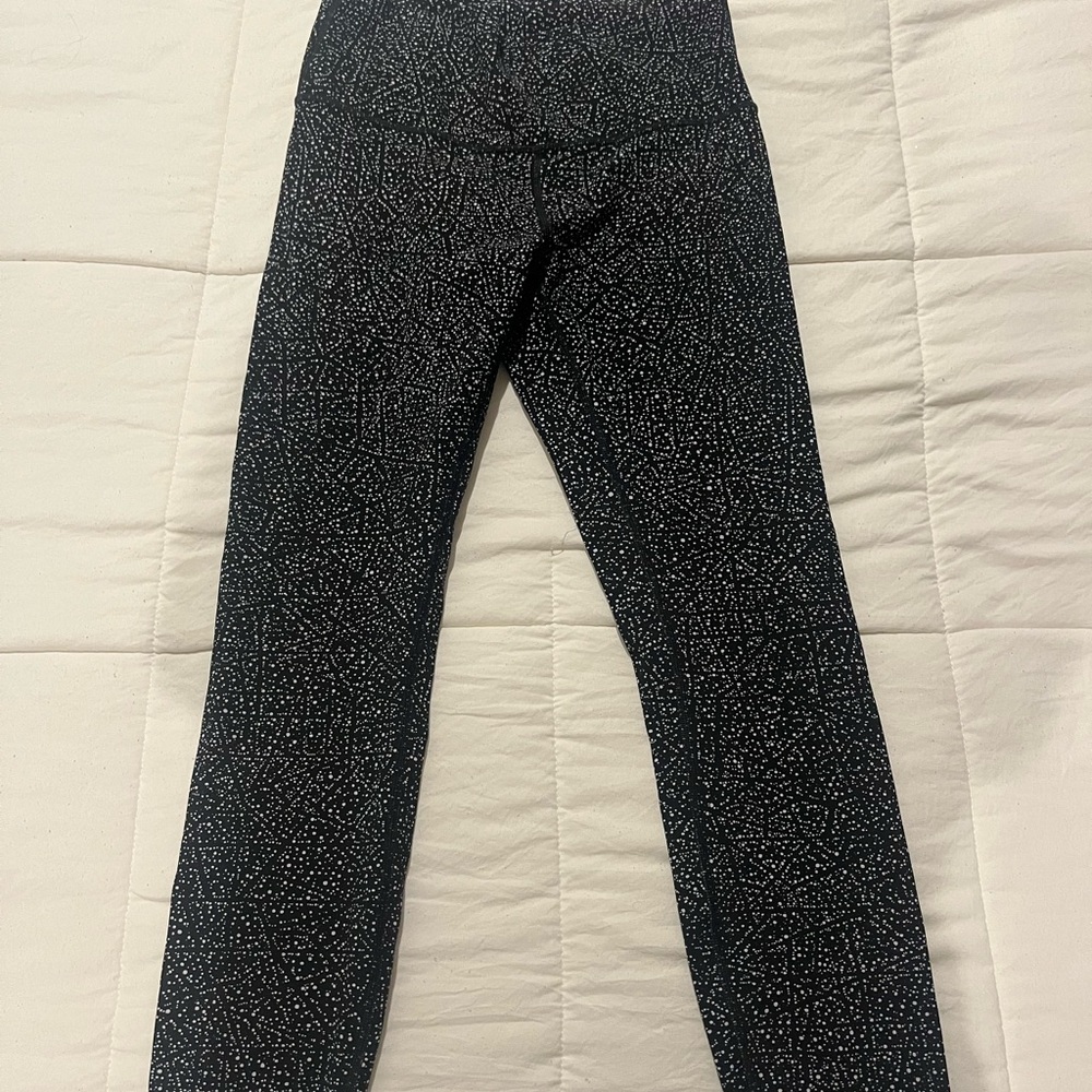 Black And White Dotted Lululemon Leggings